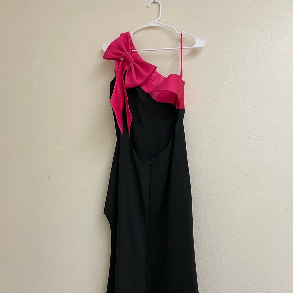 Mac Duggal leena One-Shoulder Asymmetrical Sheath Gown NWOT Size 8 - Picture 6 of 6